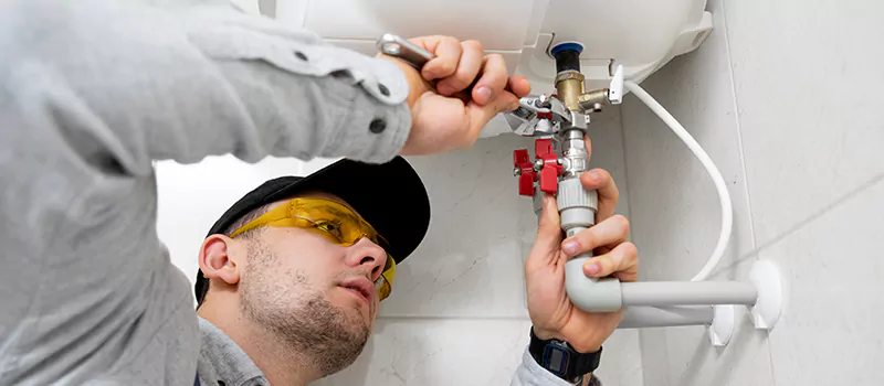 Fix Water Pipe Noises in Yorkdale, Toronto