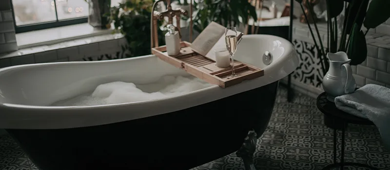 Full Bed Bathtub Replacement in Yorkdale, Toronto